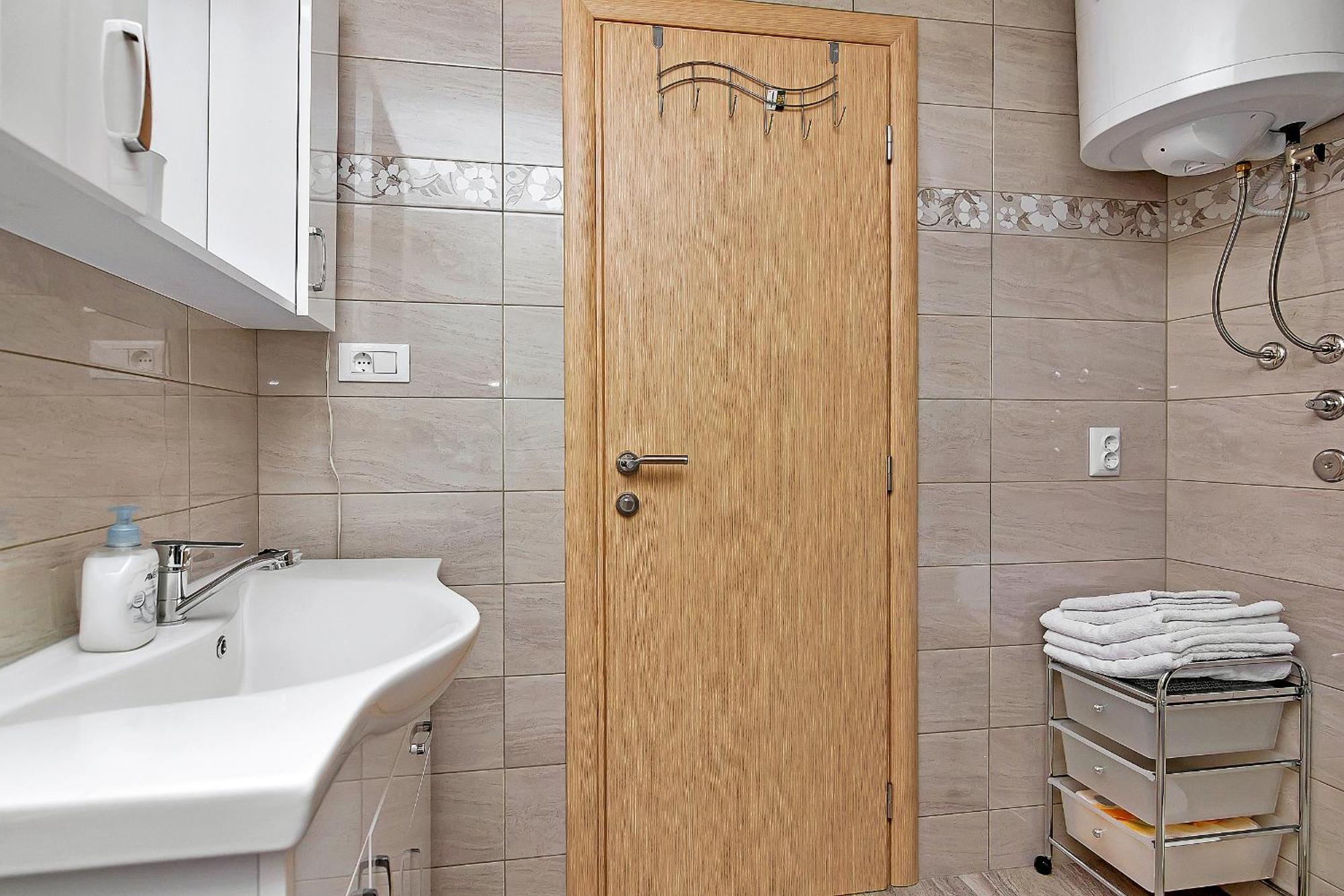 Guesthouse Josko Makarska Exterior foto